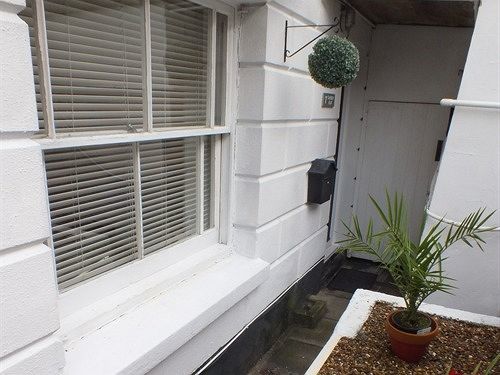 ロイヤル・タンブリッジ・ウェルズGarden Flatアパートメント エクステリア 写真